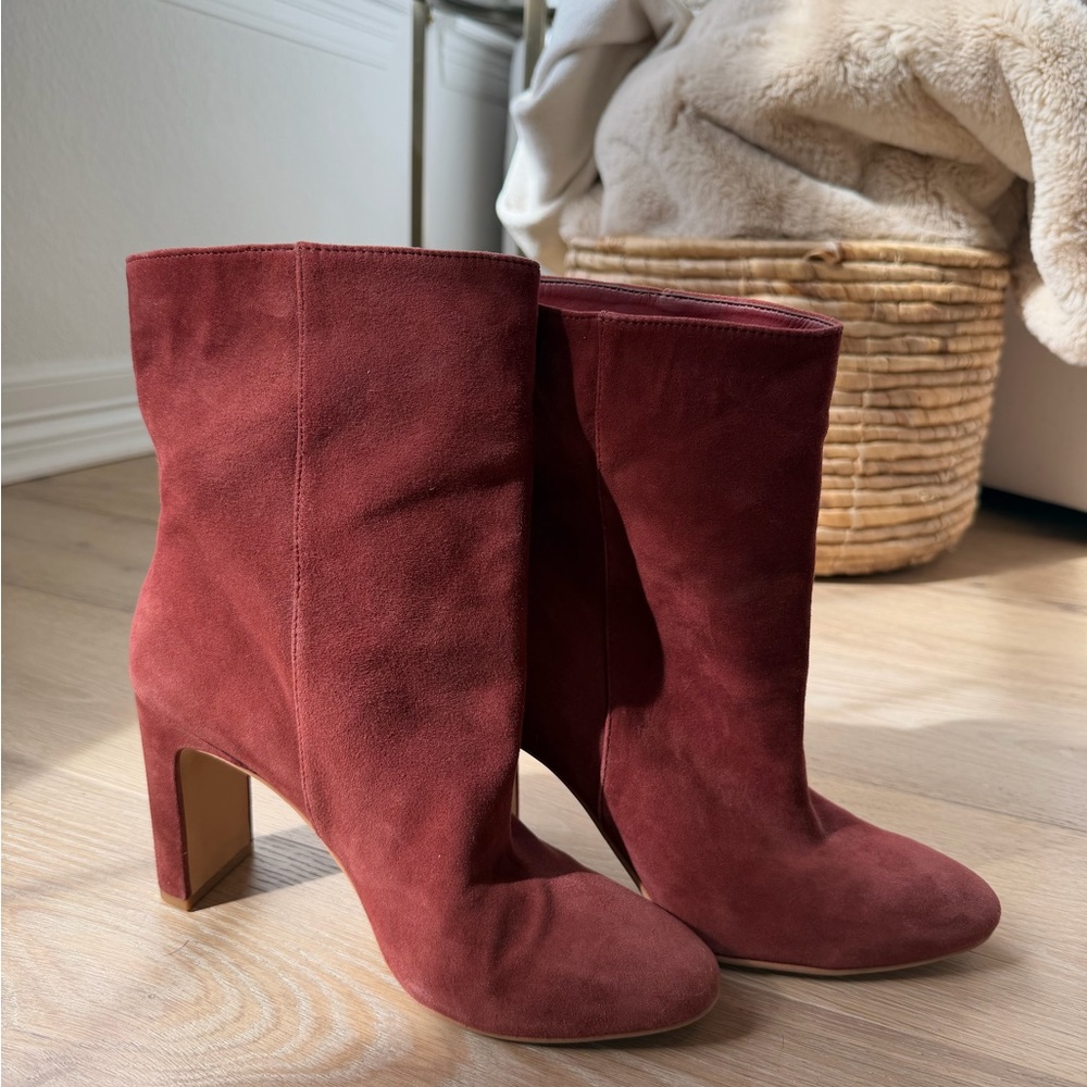 Dolce Vita Burgundy Suede Ankle Boots – Block Heel Size 10